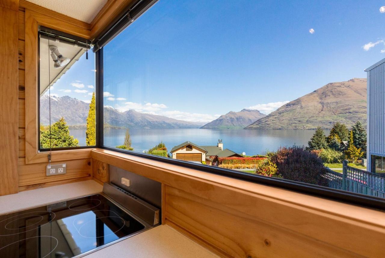 Tranquil Heights Villa Queenstown Exterior foto